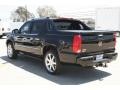 Black Raven - Escalade EXT Premium AWD Photo No. 4