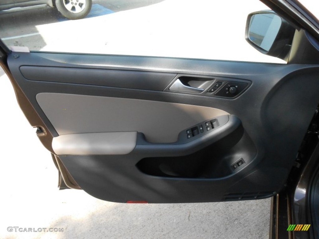2013 Volkswagen Jetta S Sedan Latte Macchiato Door Panel Photo #68494613