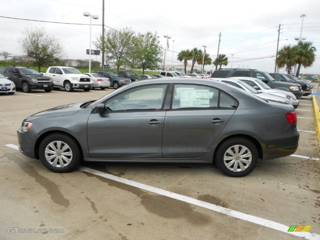 Platinum Gray Metallic 2013 Volkswagen Jetta S Sedan Exterior Photo #68495017