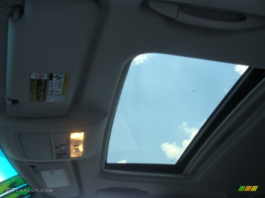 2012 Toyota Highlander SE 4WD Sunroof Photo #68495182