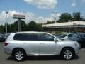 2010 Classic Silver Metallic Toyota Highlander SE 4WD  photo #1