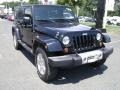 Black - Wrangler Unlimited Sahara 4x4 Photo No. 3
