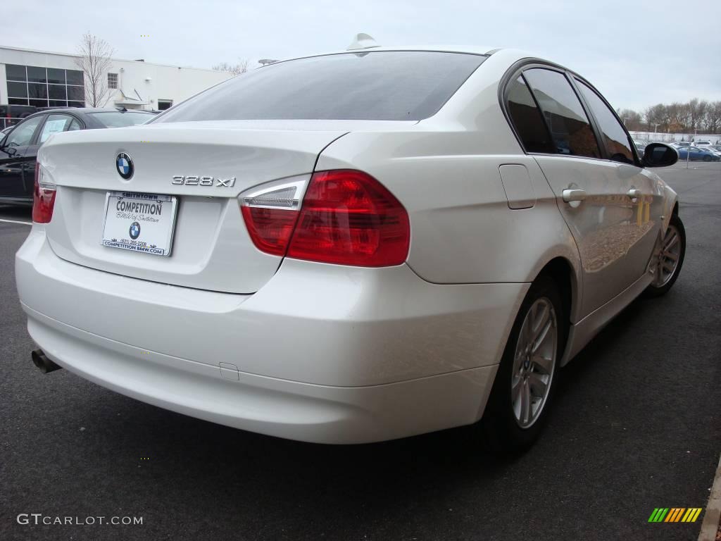 2007 3 Series 328xi Sedan - Alpine White / Beige photo #6