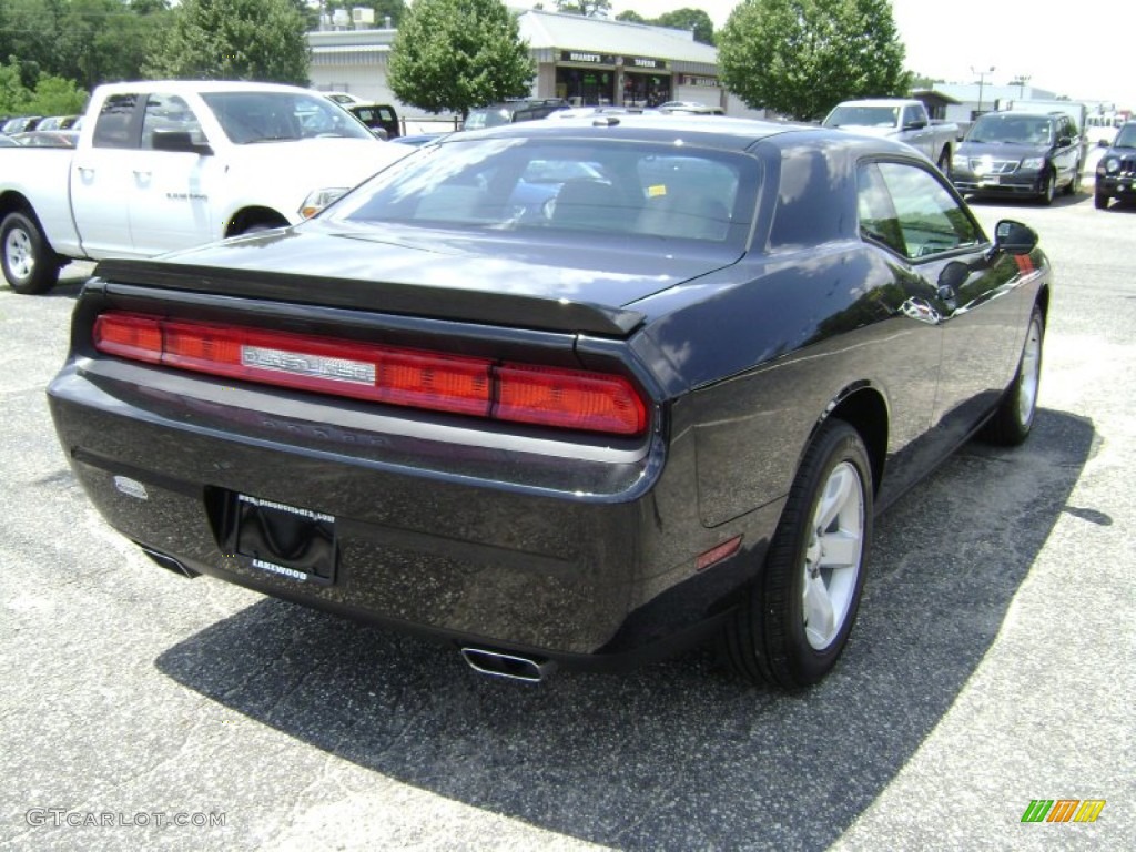 2011 Challenger R/T - Brilliant Black Crystal Pearl / Dark Slate Gray photo #4