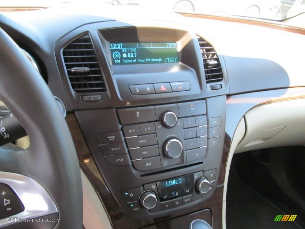 2011 Buick Regal CXL Controls Photo #68502025