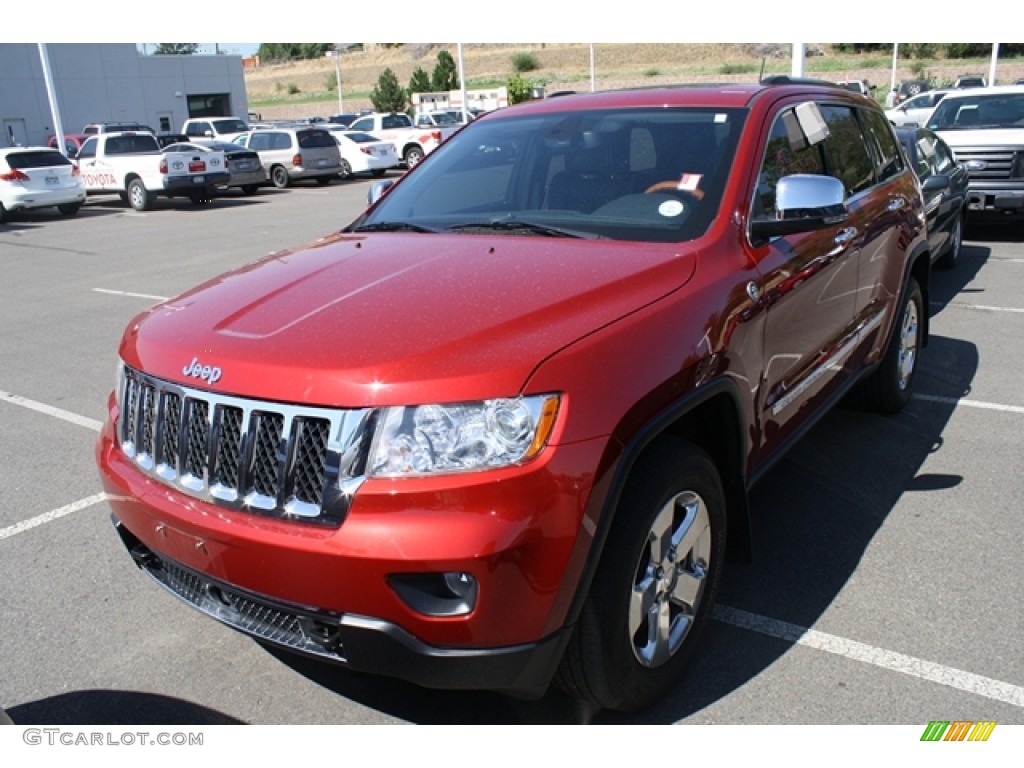 2011 Grand Cherokee Overland 4x4 - Inferno Red Crystal Pearl / Dark Graystone/Medium Graystone photo #4