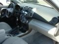 Super White - RAV4 I4 4WD Photo No. 21