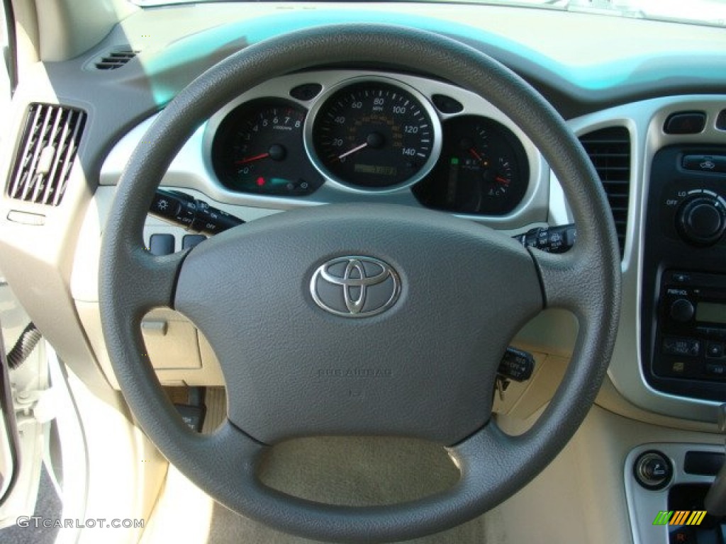 2004 Highlander I4 - Super White / Ivory photo #14