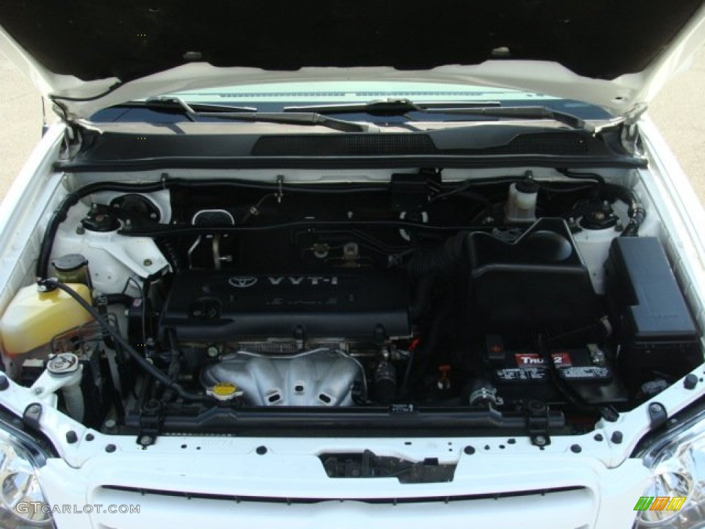 2004 Highlander I4 - Super White / Ivory photo #27