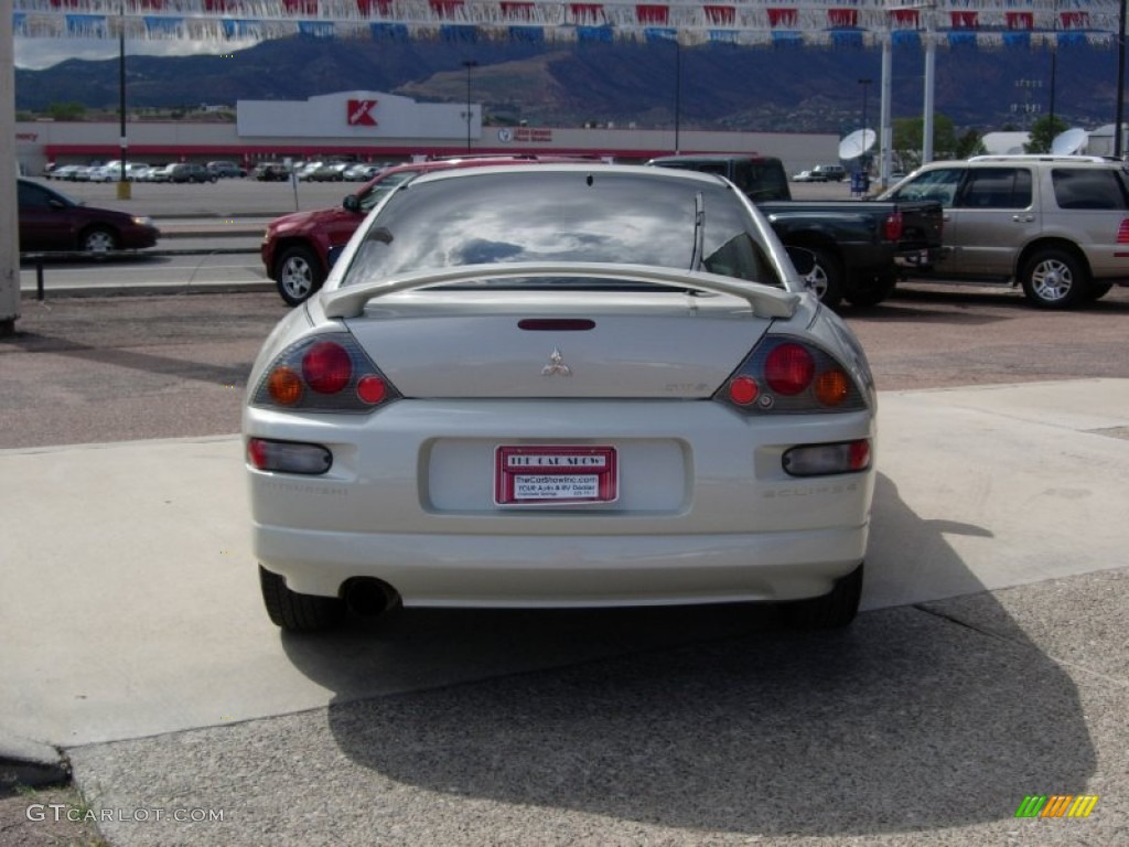 2005 Eclipse GTS Coupe - Dover White Pearl / Sand Blast photo #10