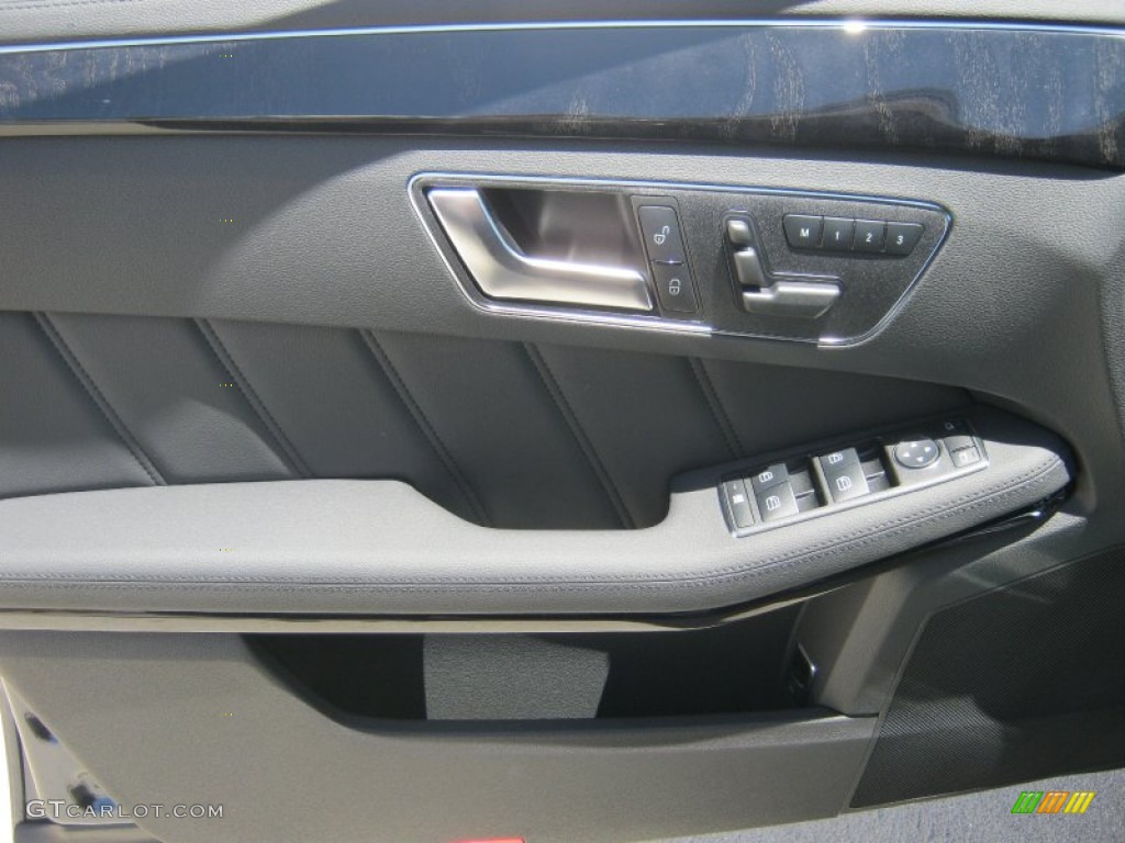 2013 Mercedes-Benz E 63 AMG Wagon Door Panel Photos