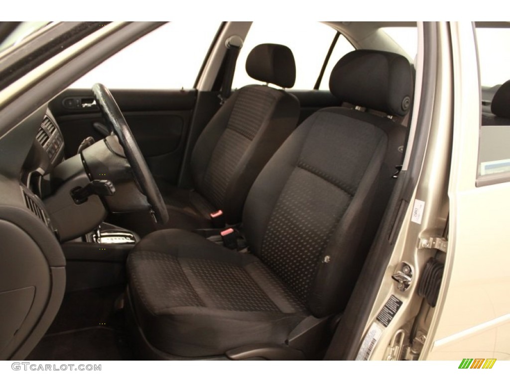 2004 Jetta GL Sedan - Wheat Beige Metallic / Black photo #6