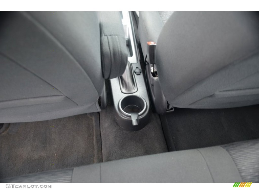 2010 Aveo LT Sedan - Summer Yellow / Charcoal photo #13