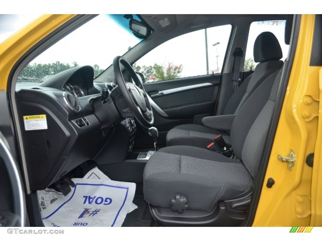 2010 Aveo LT Sedan - Summer Yellow / Charcoal photo #19