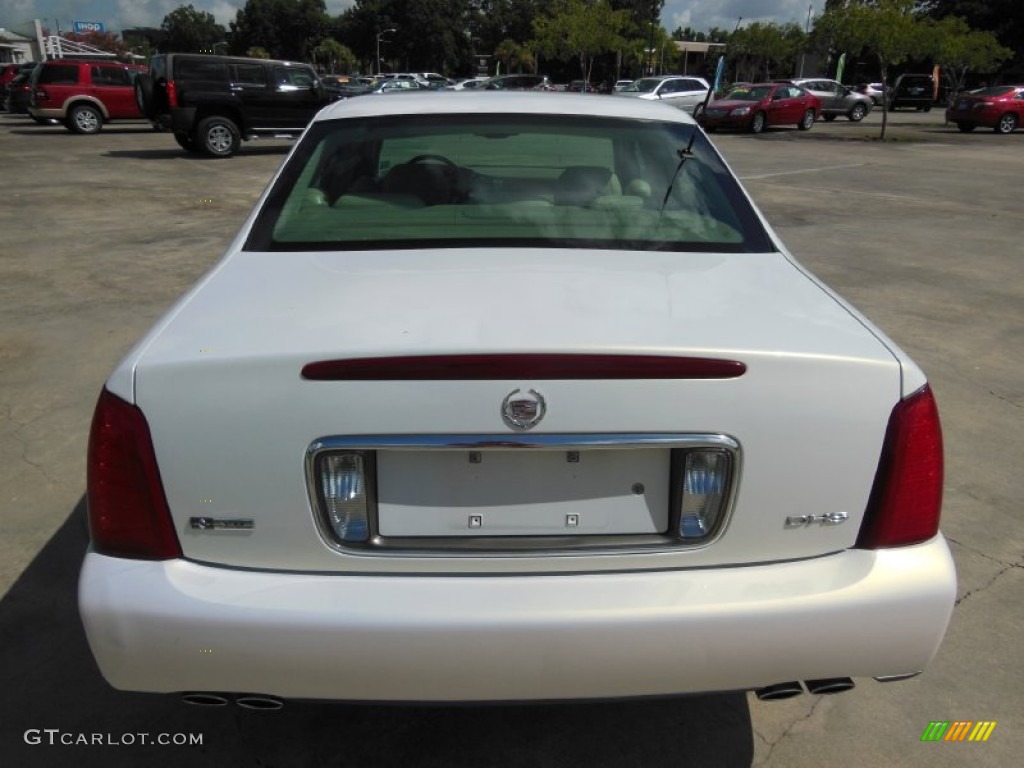 White Lightning 2004 Cadillac DeVille DHS Exterior Photo #68520583