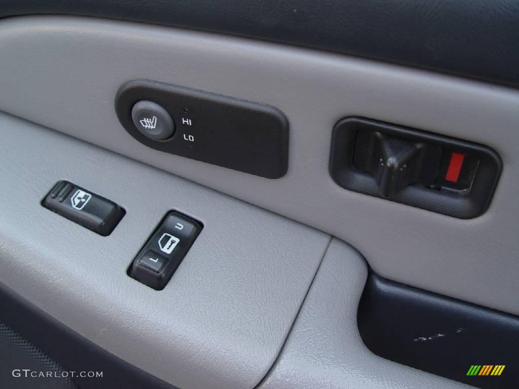 2001 Tahoe LT 4x4 - Victory Red / Graphite/Medium Gray photo #15