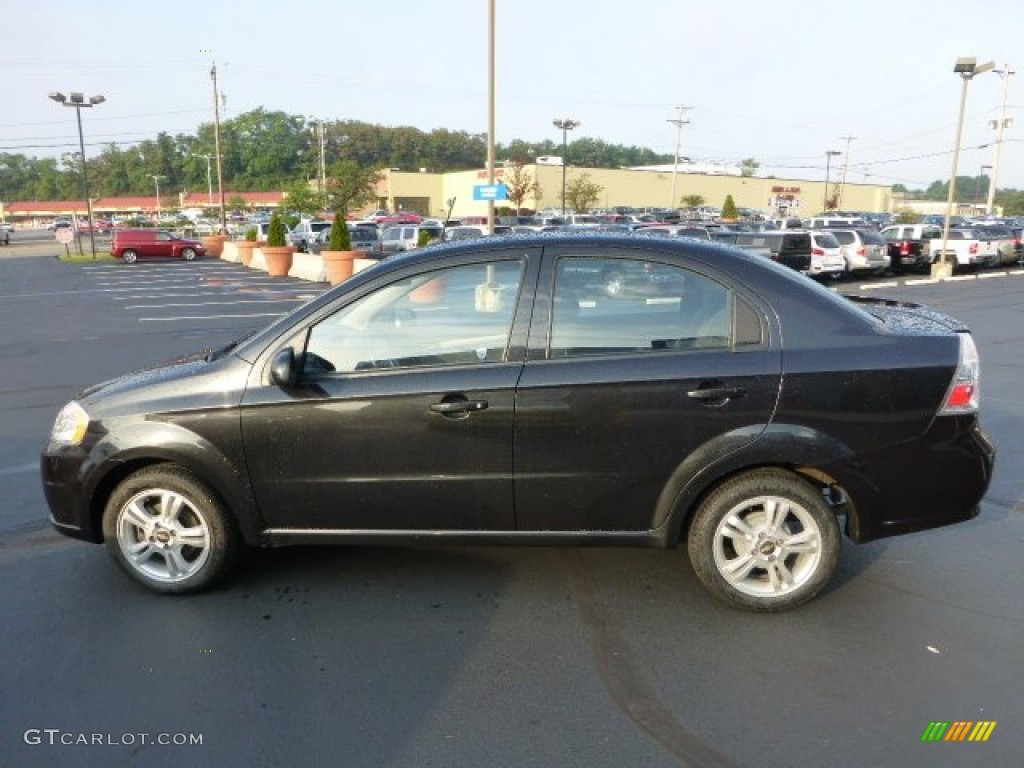 2010 Aveo LT Sedan - Black Granite / Charcoal photo #6