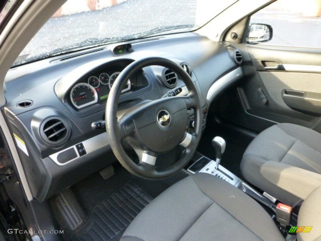 2010 Aveo LT Sedan - Black Granite / Charcoal photo #15