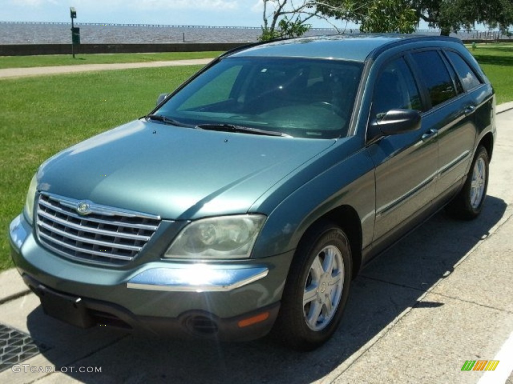 2005 Pacifica Touring AWD - Magnesium Green Pearl / Dark Slate Gray photo #4