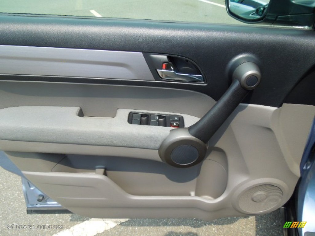2011 Honda CR-V LX Gray Door Panel Photo #68524924
