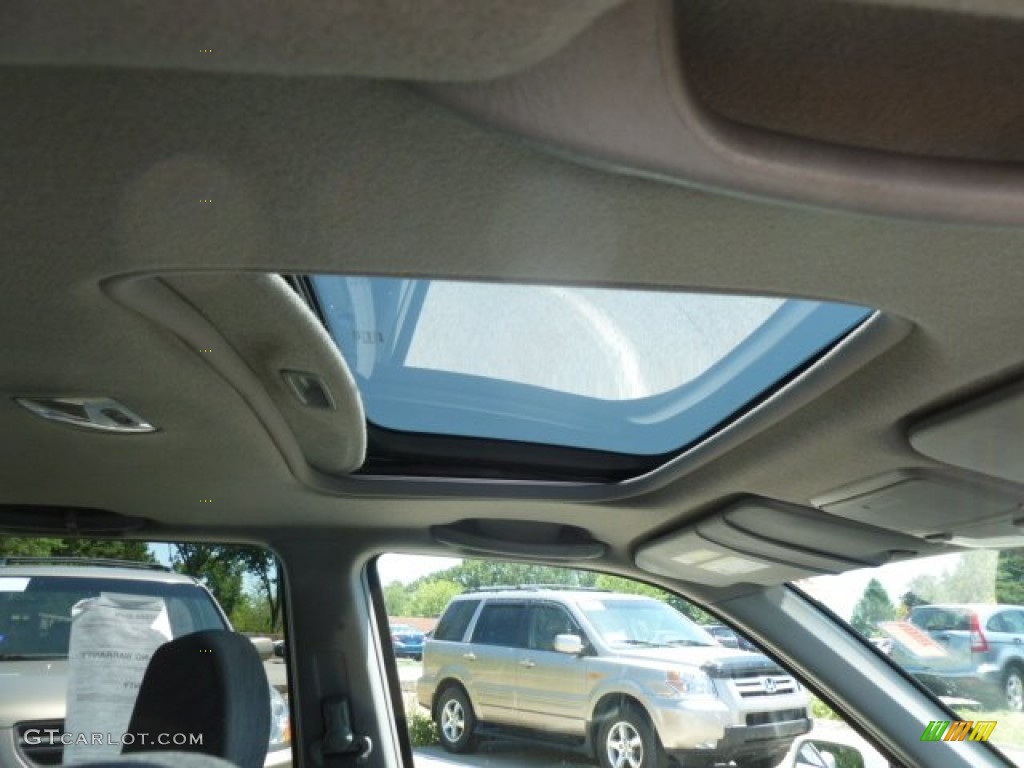 2003 CR-V EX 4WD - Taffeta White / Black photo #11
