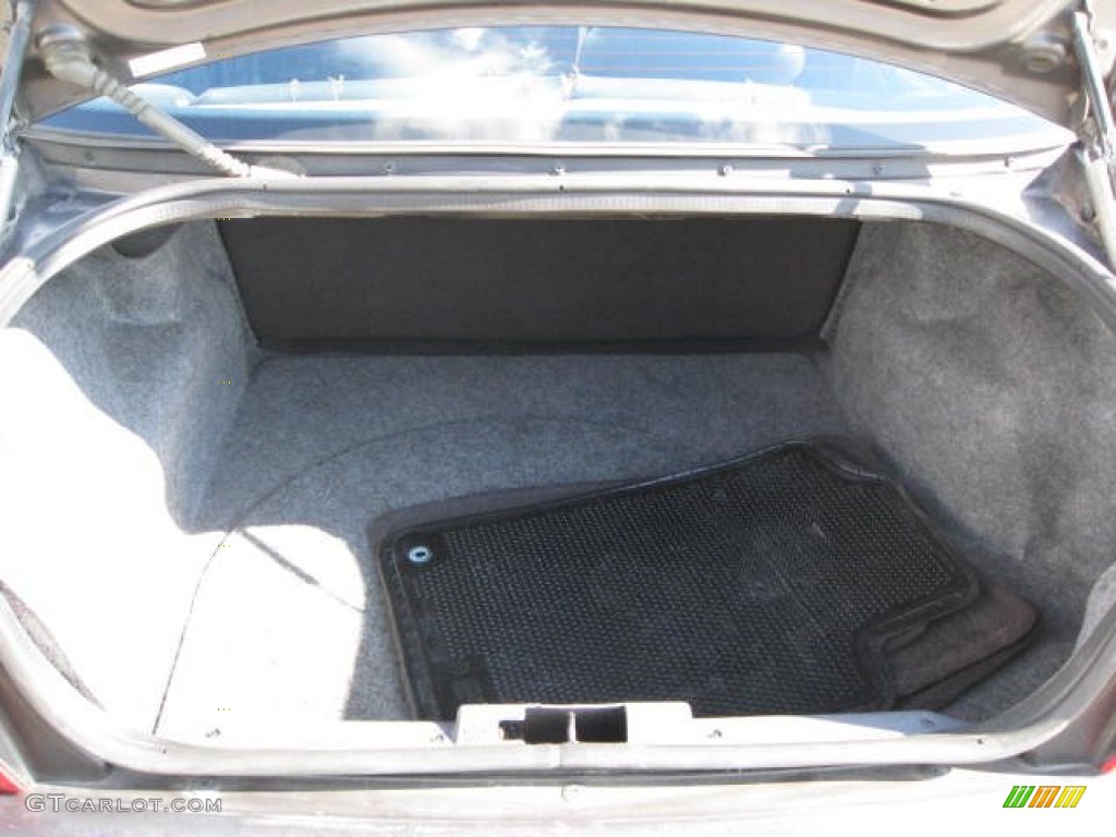 2000 Dodge Stratus ES Trunk Photos