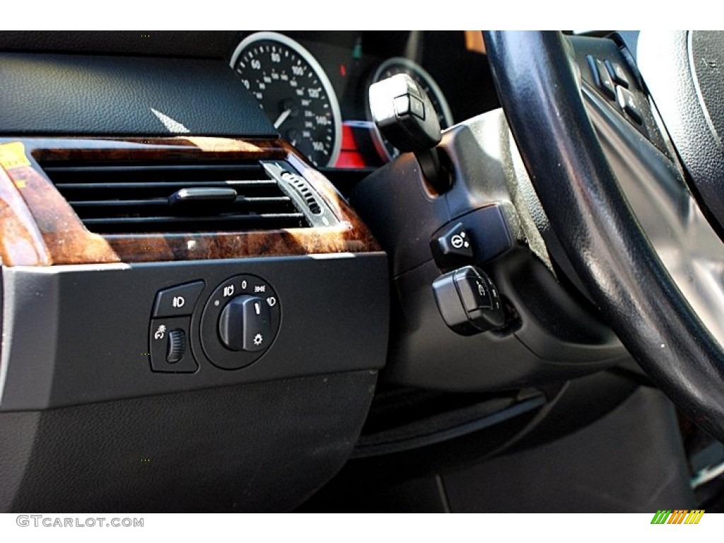 2007 BMW 5 Series 530i Sedan Controls Photo #68527183