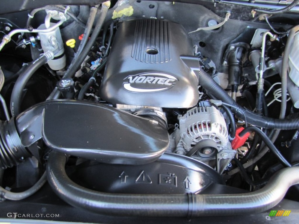 2004 Chevrolet Silverado 2500HD LS Crew Cab 4x4 Engine Photos