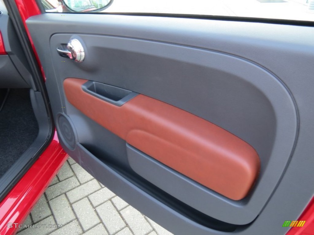 2012 Fiat 500 Lounge Pelle Marrone/Avorio (Brown/Ivory) Door Panel Photo #68528170
