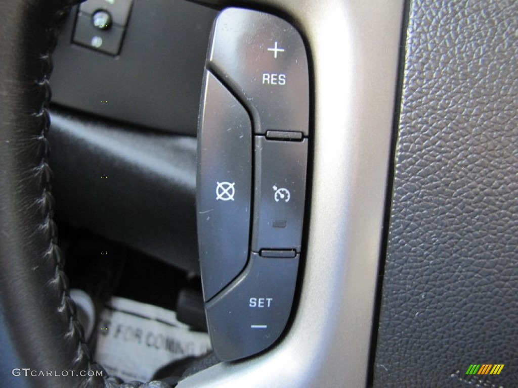 2007 Chevrolet Silverado 1500 LT Extended Cab 4x4 Controls Photo #68528278