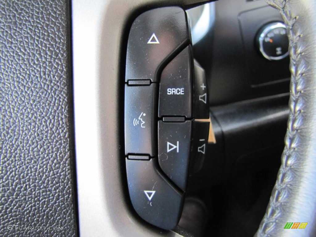 2007 Chevrolet Silverado 1500 LT Extended Cab 4x4 Controls Photo #68528287