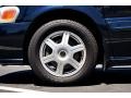 2004 Oldsmobile Silhouette Premier AWD Wheel and Tire Photo