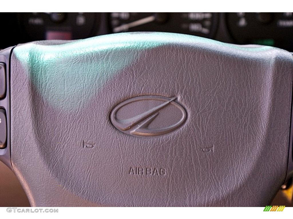 2004 Silhouette Premier AWD - Indigo Blue / Gray photo #38