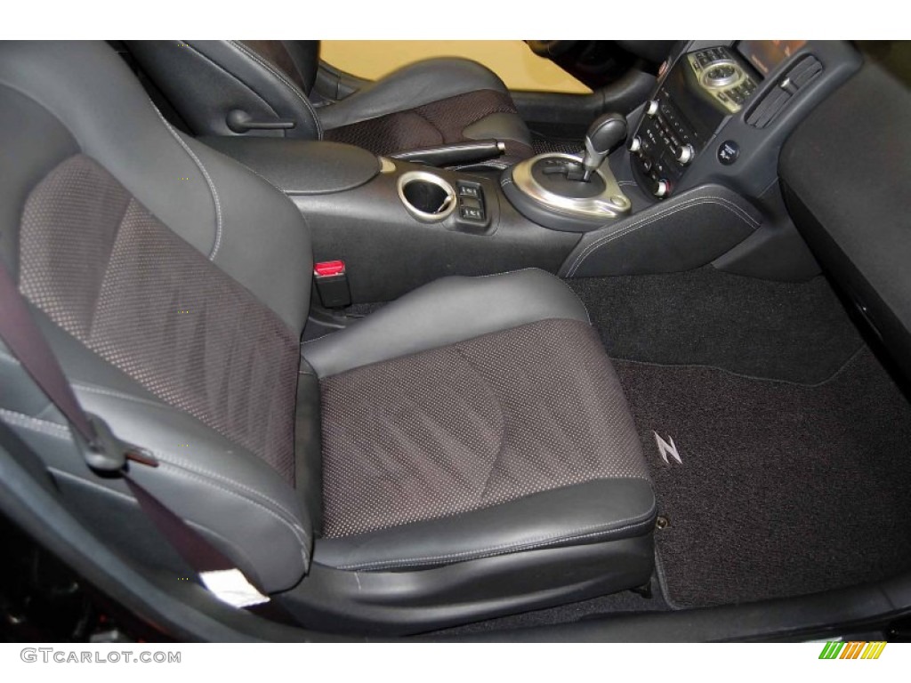 2009 370Z Sport Touring Coupe - Magnetic Black / Black Leather photo #15