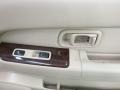 2001 Bronzed Gray Metallic Nissan Pathfinder SE  photo #23