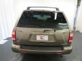2001 Bronzed Gray Metallic Nissan Pathfinder SE  photo #28