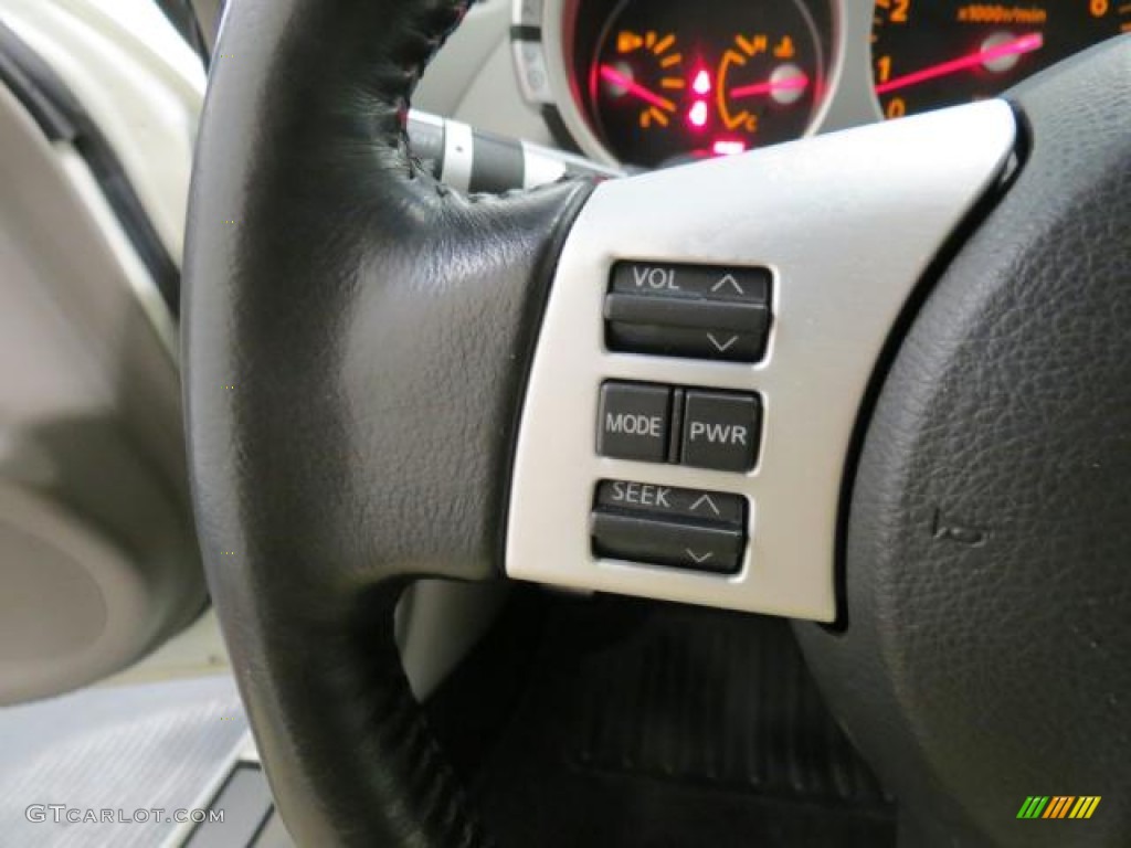 2006 Nissan 350Z Touring Roadster Controls Photo #68529868