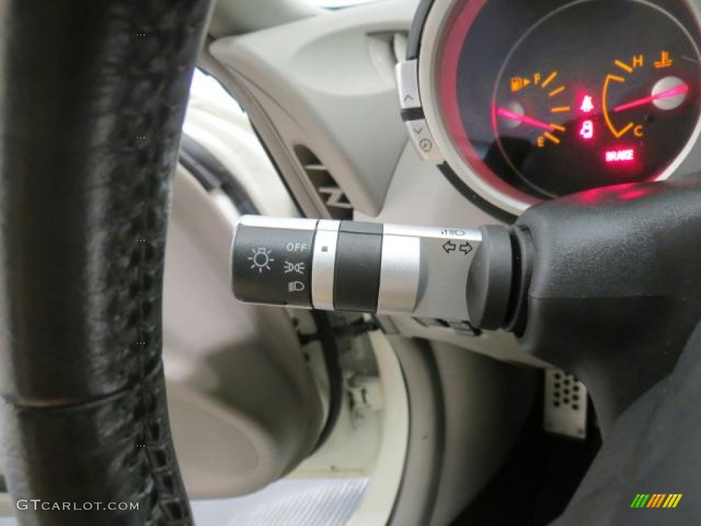 2006 Nissan 350Z Touring Roadster Controls Photo #68529895