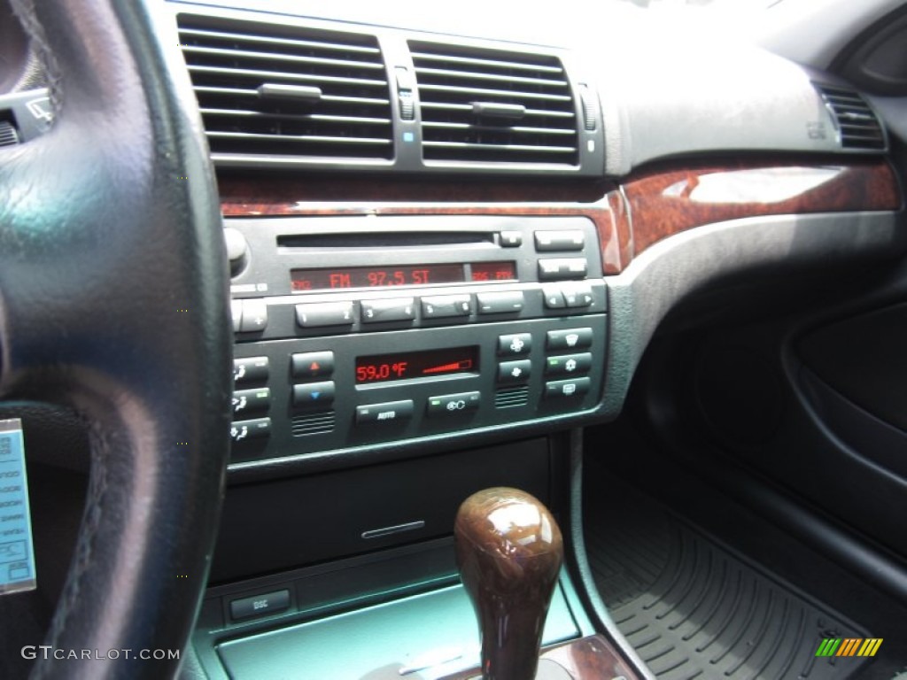 2004 BMW 3 Series 325i Wagon Controls Photo #68532226