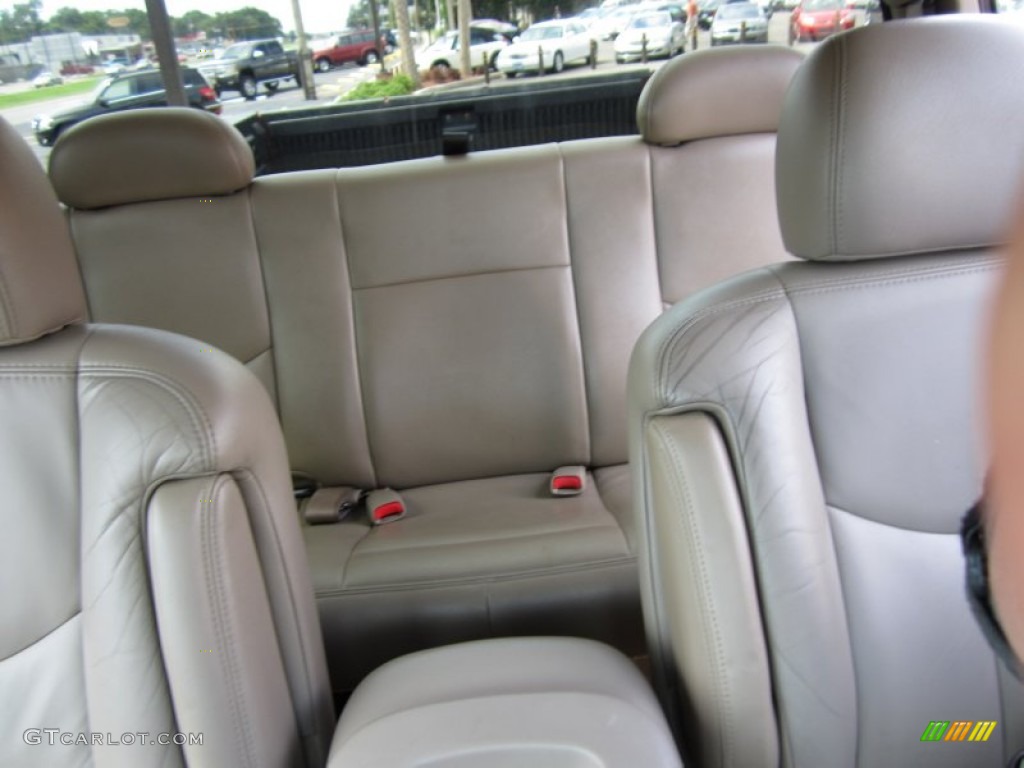 Tan Interior 2005 Chevrolet Silverado 1500 Z71 Extended Cab 4x4 Photo #68533147