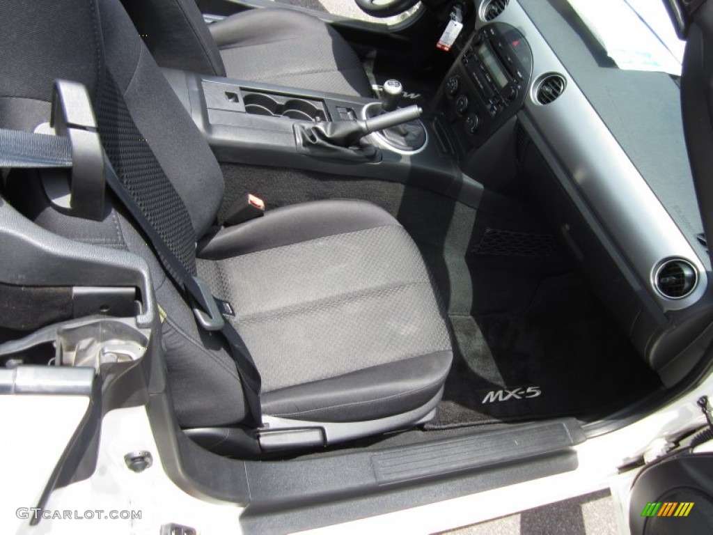 Black Interior 2008 Mazda MX-5 Miata Sport Roadster Photo #68533618