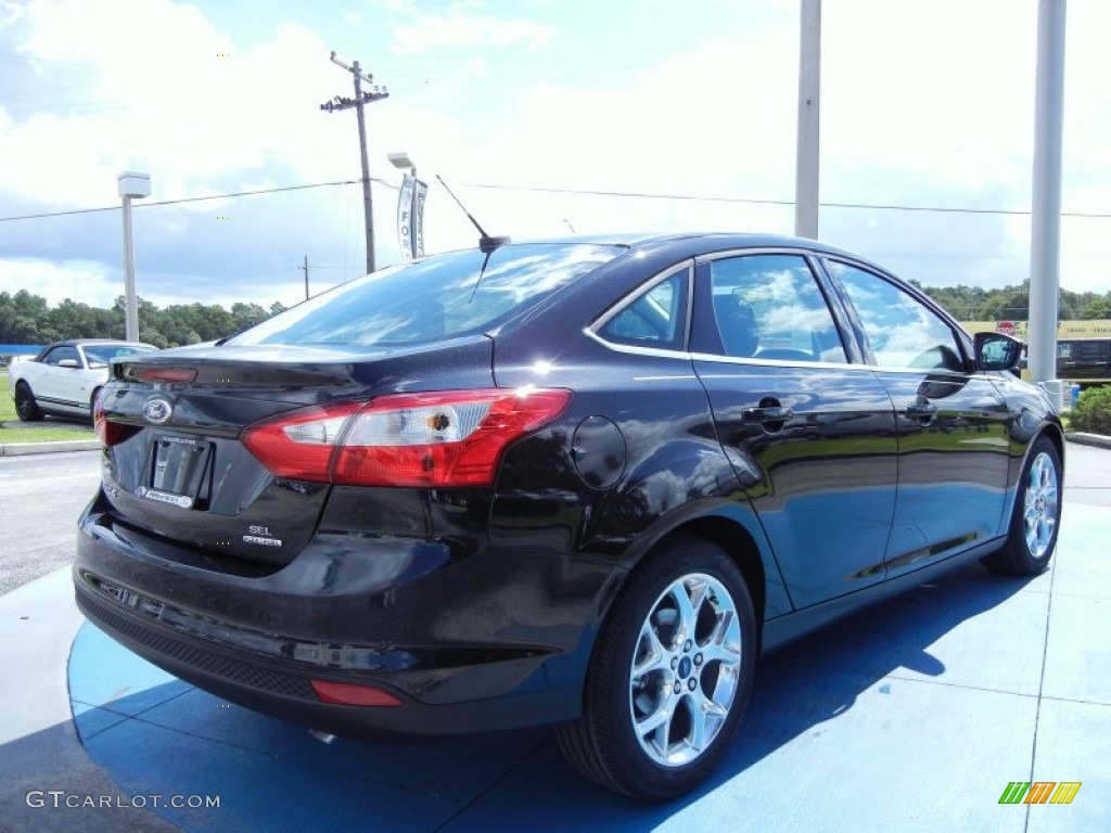 2012 Focus SEL Sedan - Black / Charcoal Black photo #3