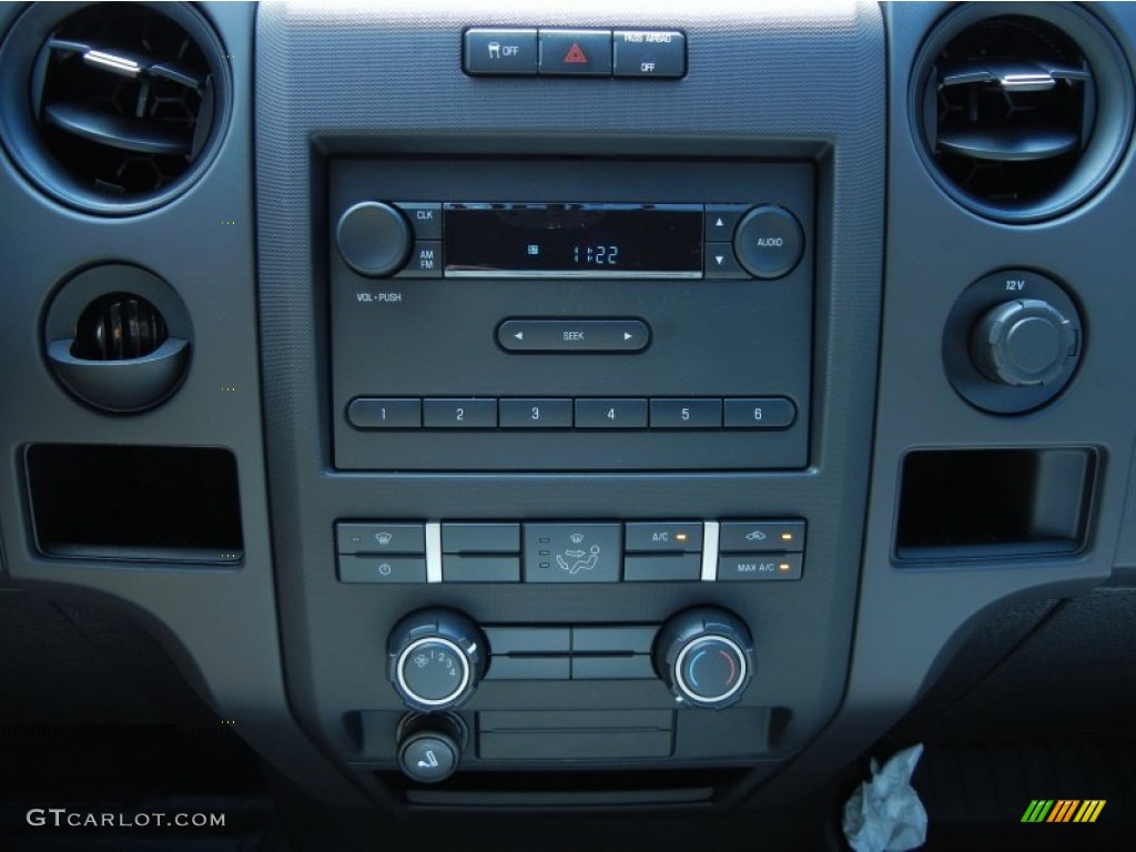 2012 Ford F150 XL Regular Cab Controls Photo #68535040