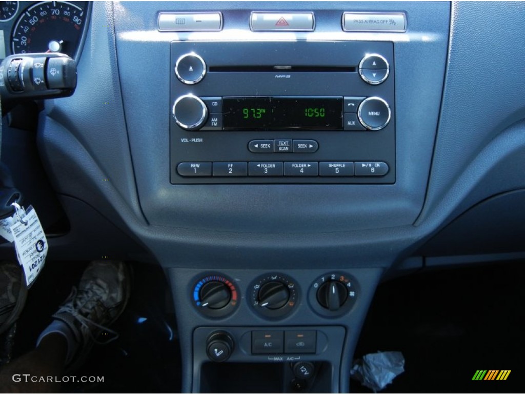 2012 Ford Transit Connect XLT Van Controls Photo #68535133