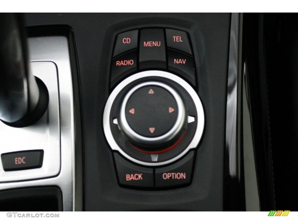 2010 BMW X6 M Standard X6 M Model Controls Photo #68535895