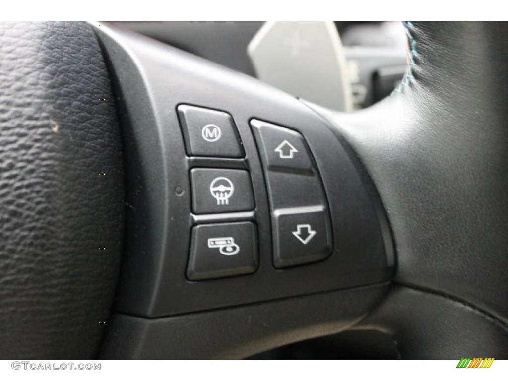 2010 BMW X6 M Standard X6 M Model Controls Photo #68536021