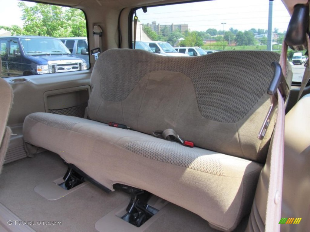 1999 Ford Expedition XLT 4x4 Rear Seat Photo #68537317