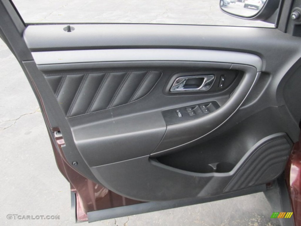 2012 Ford Taurus SEL Door Panel Photos