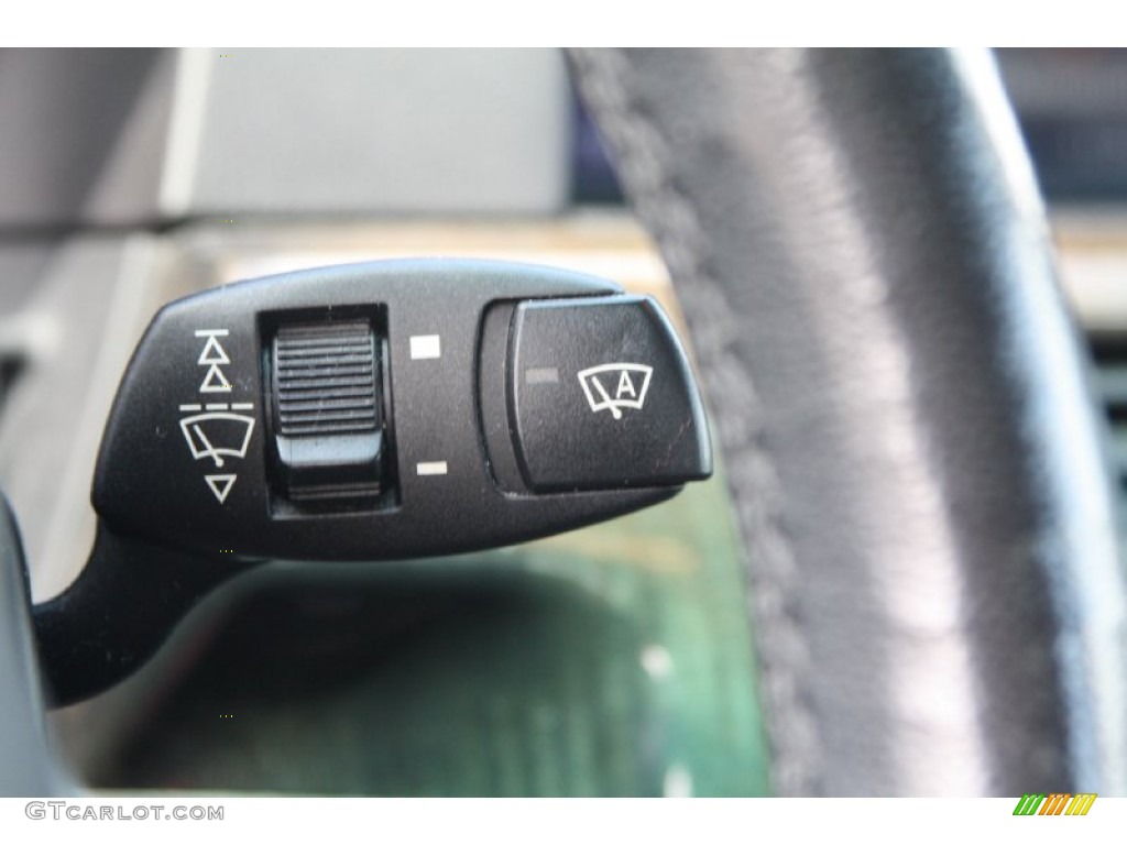 2007 BMW 5 Series 550i Sedan Controls Photo #68538871