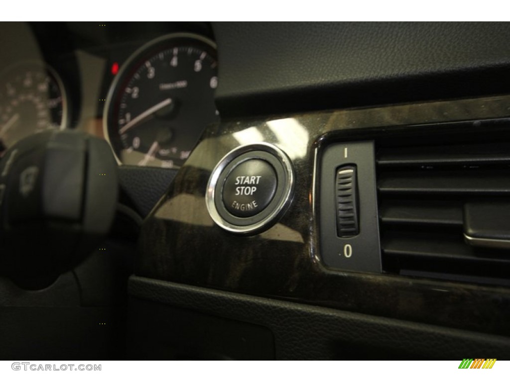 2009 3 Series 328i Coupe - Titanium Silver Metallic / Black photo #24